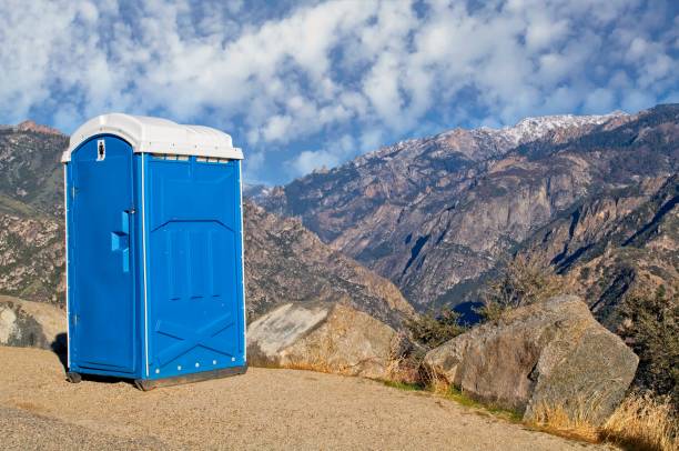 Best Portable restroom trailer rental  in Leavenworth, WA